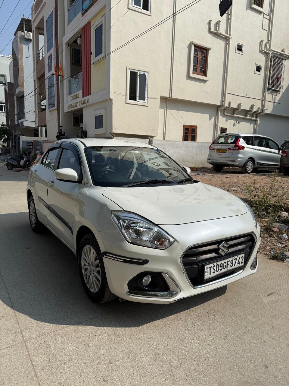 Maruti Suzuki Dzire ZXi - Image 10